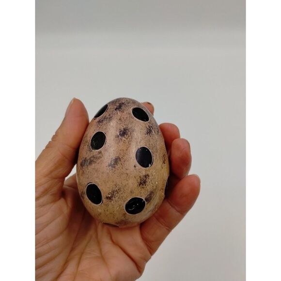 SOAPSTONE Egg with Polka Dots Mauve Pink and Black - Picture 6 of 7